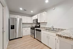 12323 Emery Oaks Rd, Austin, TX 78758 - Photo 12