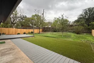 5413 Coventry Ln, Austin, TX 78723 - Photo 24