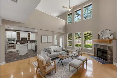 9301 Hopeland Drive, Austin, TX 78749 - Photo 2