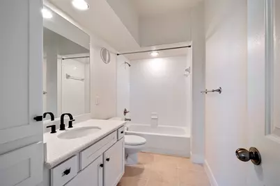 7701 Rialto Boulevard #637, Austin, TX 78735 - Photo 16
