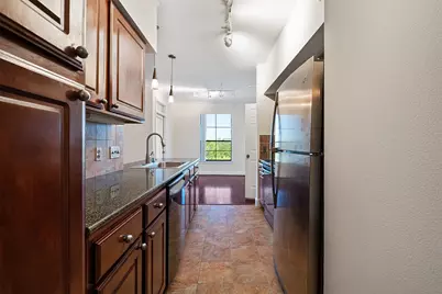 7701 Rialto Boulevard #637, Austin, TX 78735 - Photo 12