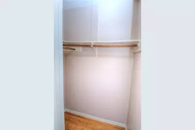 400 W 34th Street #206, Austin, TX 78705 - Photo 4