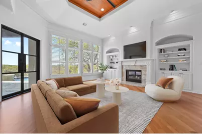 8513 Chalk Knoll Drive, Austin, TX 78735 - Photo 10
