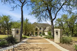 8513 Chalk Knoll Dr, Austin, TX 78735 - Photo 2