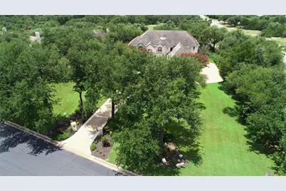 8513 Chalk Knoll Drive, Austin, TX 78735 - Photo 4