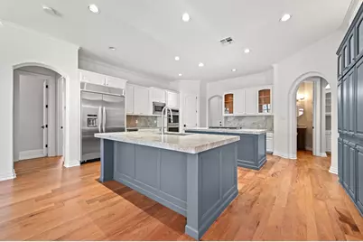 8513 Chalk Knoll Drive, Austin, TX 78735 - Photo 8