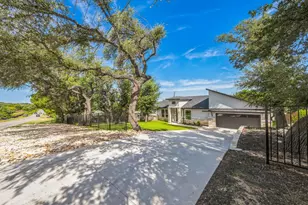 20302 Boggy Ford Rd, Lago Vista, TX 78645 - Photo 4