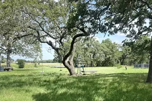 1093 County Road 205 Rd, Giddings, TX 78942 - Photo 18