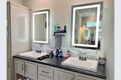 1093 County Road 205 Road, Giddings, TX 78942 - Photo 8