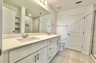 335 Young St, Buda, TX 78610 - Photo 10