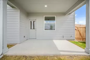 335 Young St, Buda, TX 78610 - Photo 22