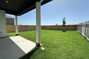335 Young St, Buda, TX 78610 - Photo 12