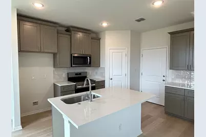 335 Young Street, Buda, TX 78610 - Photo 2