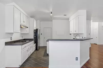 7905 Monona Avenue, Austin, TX 78717 - Photo 8