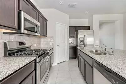 6709 Paseo San Lucas Lane, Austin, TX 78744 - Photo 10