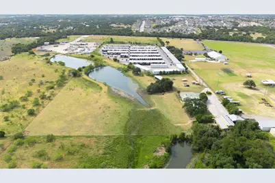 8750 Rm 2243 L, Leander, TX 78641 - Photo 14