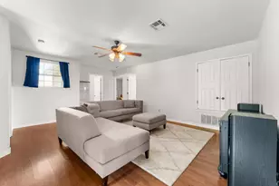 110 Stone Crest Blvd, Buda, TX 78610 - Photo 16