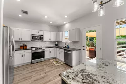 110 Stone Crest Boulevard, Buda, TX 78610 - Photo 6