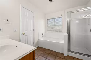 701 Sparkling Brook Ln, Leander, TX 78641 - Photo 26