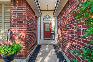 701 Sparkling Brook Ln, Leander, TX 78641 - Photo 8