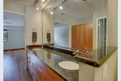 40 N Interstate 35 Expressway #2C2, Austin, TX 78701 - Photo 16