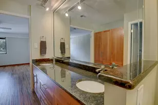 40 N Interstate 35 Expressway, Austin, TX 78701 - Photo 16