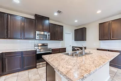 12416 Dwight Eisenhower Street, Manor, TX 78653 - Photo 8