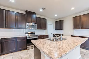 12416 Dwight Eisenhower St, Manor, TX 78653 - Photo 8