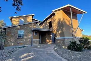 18800 Venture Dr, Point Venture, TX 78645 - Photo 2