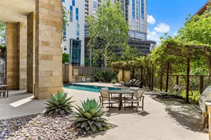800 W 5th St, Austin, TX 78703 - Photo 32