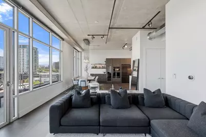 800 W 5th Street #1004, Austin, TX 78703 - Photo 6