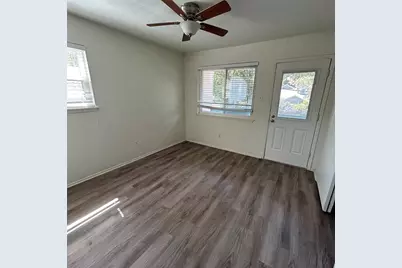 1106 W 22nd 1/2 Street #7, Austin, TX 78705 - Photo 6