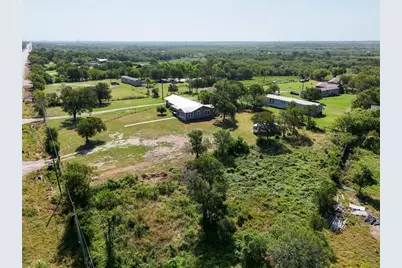 2813 Highway 21 W, Dale, TX 78616 - Photo 30