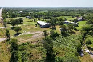 2813 Hwy 21 W, Dale, TX 78616 - Photo 30