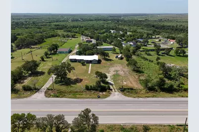 2813 Highway 21 W, Dale, TX 78616 - Photo 32