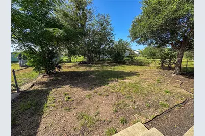 2813 Highway 21 W, Dale, TX 78616 - Photo 18