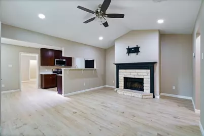 13300 Cowdray Park #B, Austin, TX 78729 - Photo 4