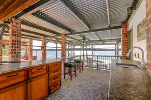 1004 Circle Dr, Kingsland, TX 78639 - Photo 10