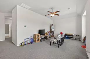 1032 Teravista Crossing, Georgetown, TX 78626 - Photo 18