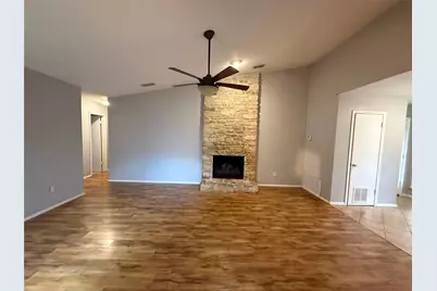2811 Crownspoint Drive, Austin, TX 78748 - Photo 2