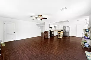 7908 Running Water Dr, Austin, TX 78747 - Photo 10
