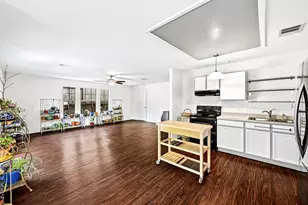 7908 Running Water Dr, Austin, TX 78747 - Photo 14