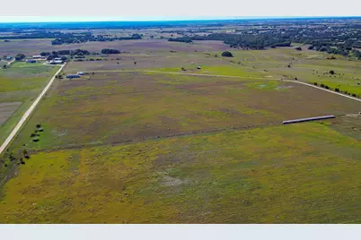 2311 County Road 223, Florence, TX 76527 - Photo 4