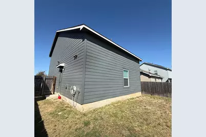 13711 Mussel Run, Elgin, TX 78621 - Photo 4