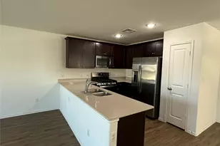 13711 Mussel Run, Elgin, TX 78621 - Photo 20