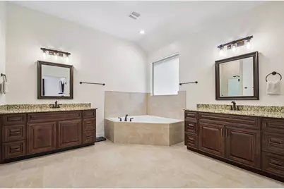 284 Moku Manu Drive, Bastrop, TX 78602 - Photo 24
