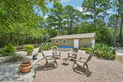284 Moku Manu Drive, Bastrop, TX 78602 - Photo 2