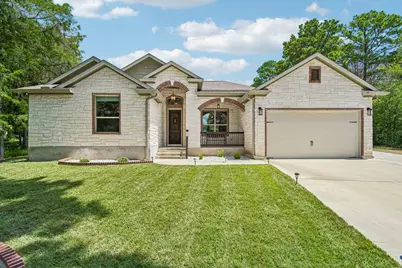 284 Moku Manu Drive, Bastrop, TX 78602 - Photo 1