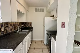 4322 Gillis St, Austin, TX 78745 - Photo 8