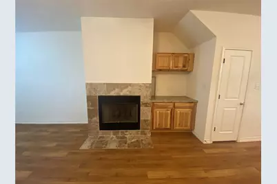 400 West Street #C, Hutto, TX 78634 - Photo 6